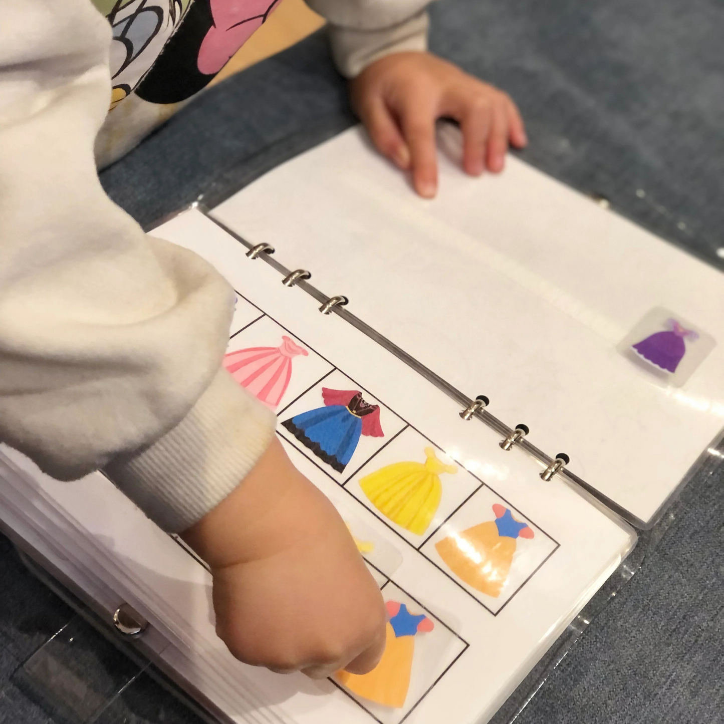 busy book - PRINCESSES #1