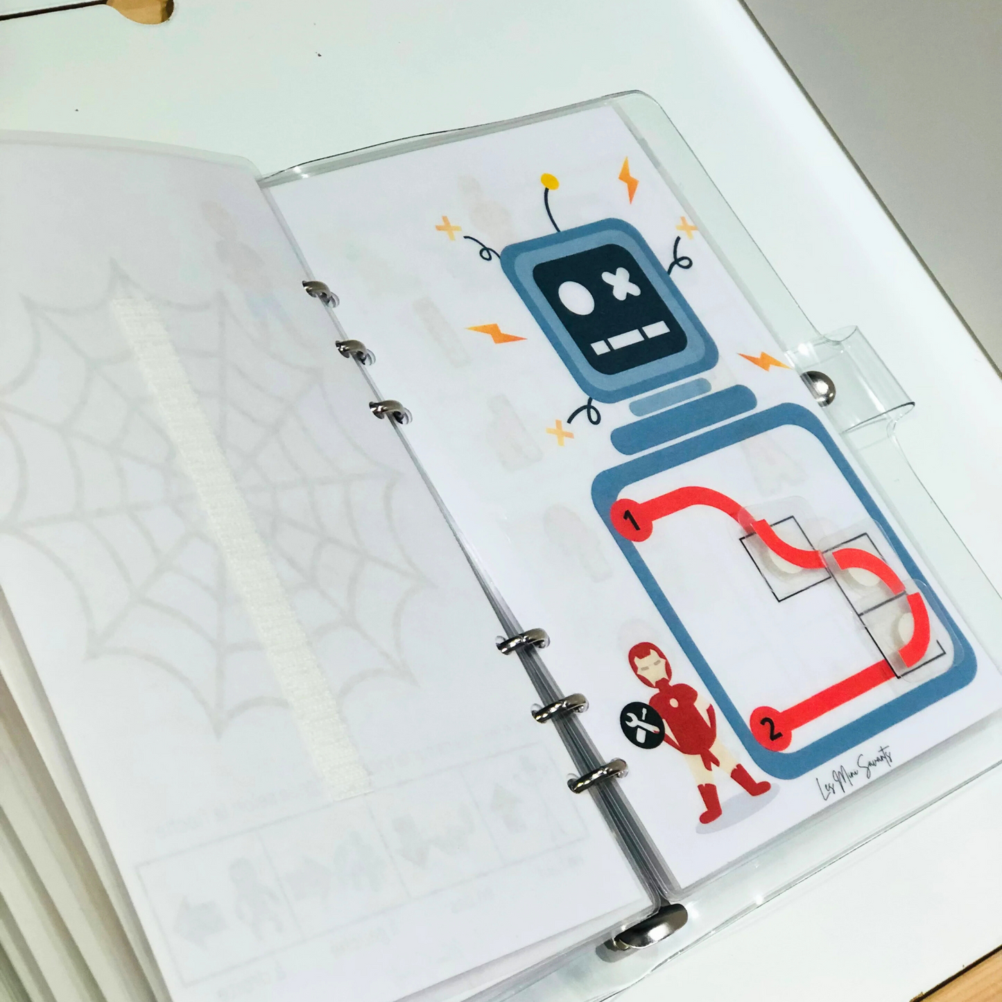 busy book - SUPERHÉROS